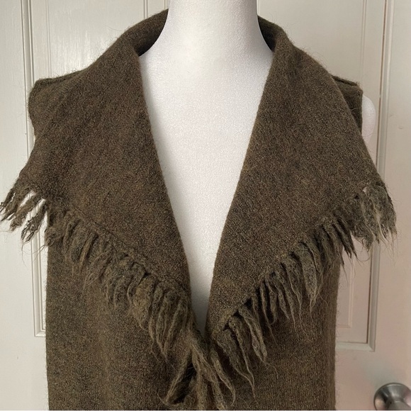 Aritzia Fei Fei Alpaca Blend Sweater Wilfred Free Green Small Boho Wool Fringe - Picture 3 of 15